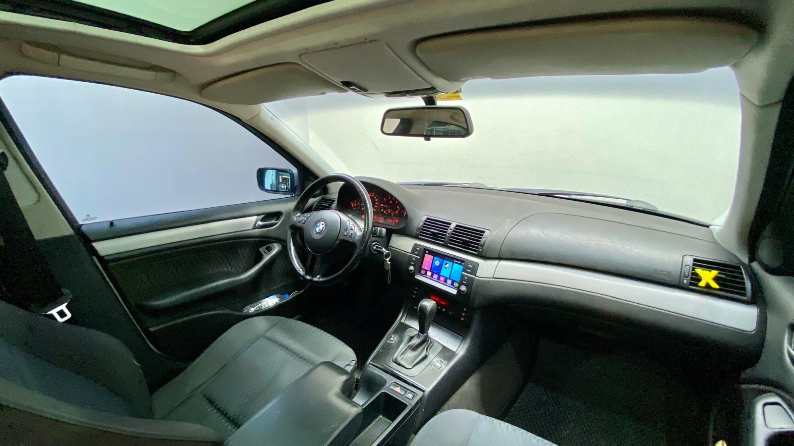 BMW 318i 10